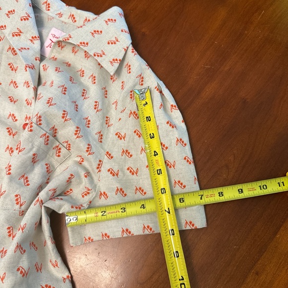 Tuesday of California Linen Blend Lily of the Valley Top Size S - Picture 8 of 8